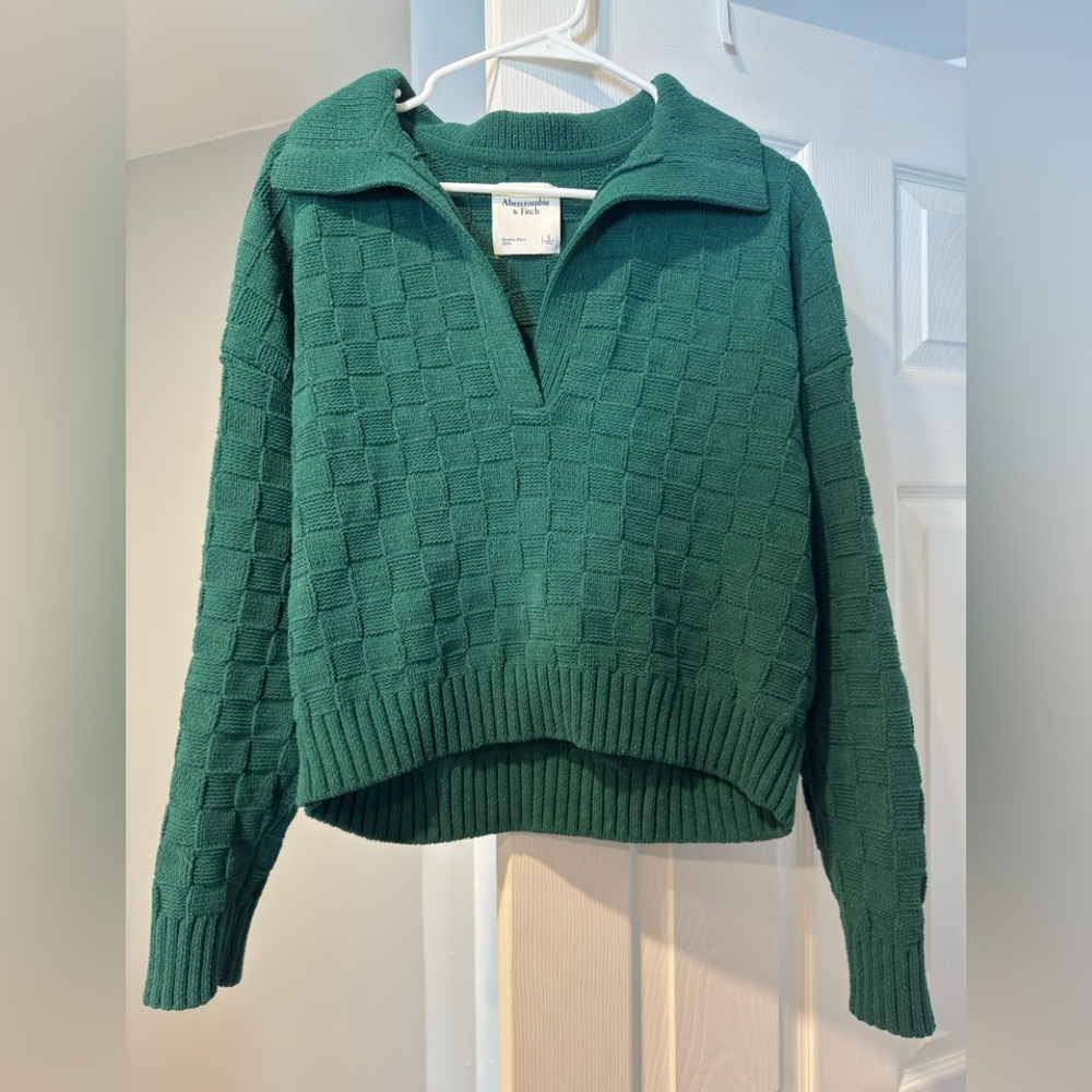 Abercrombie & Fitch Checkerboard Collared Sweater